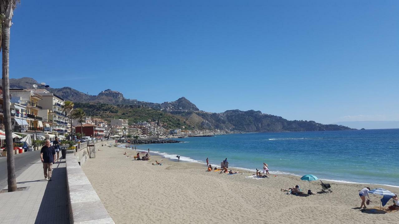 Appartamento Casa Dany&Olga Giardini Naxos Esterno foto